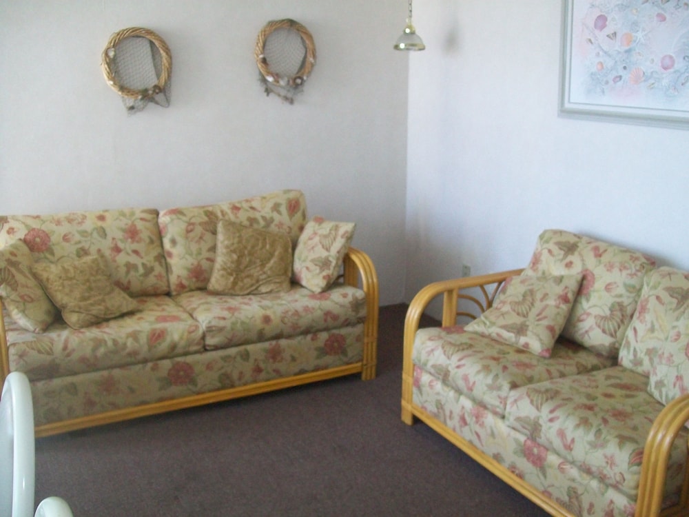 Suite, 1 Bedroom, Kitchenette photo 2