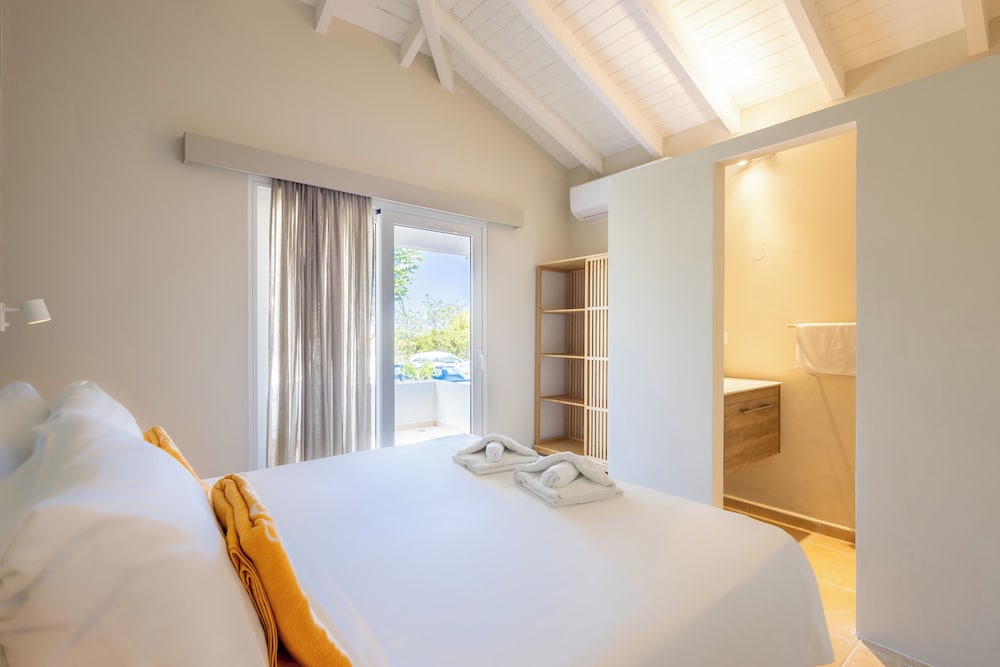 Classic Villa, 3 Bedrooms, Private Pool, Pool View photo 2