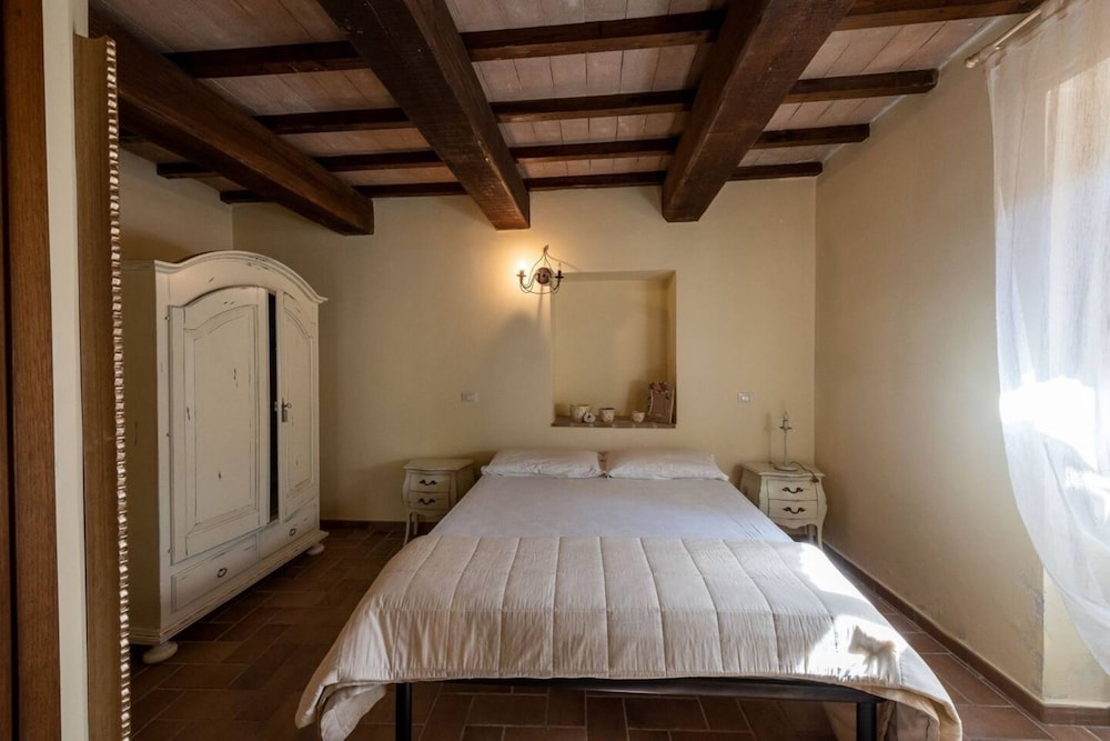 Traditional Apartment