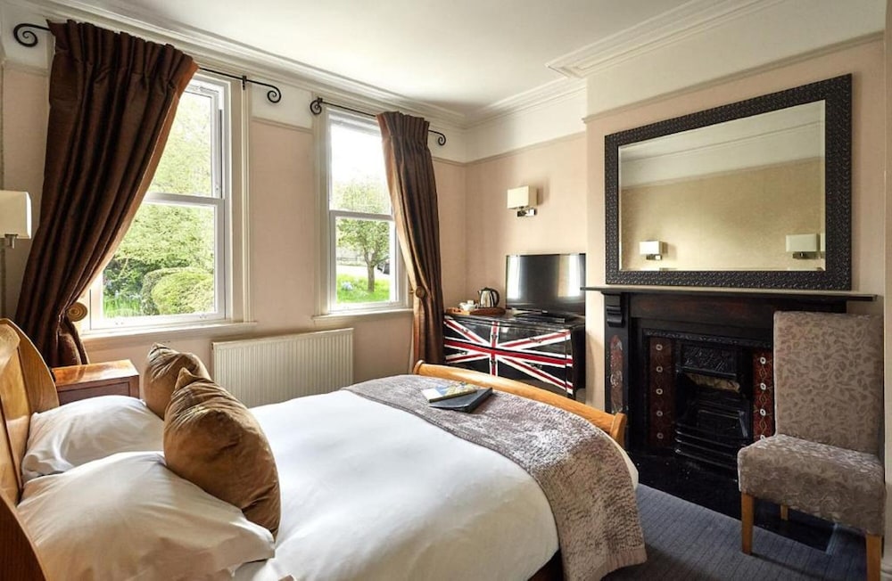 Standard King Room photo 2