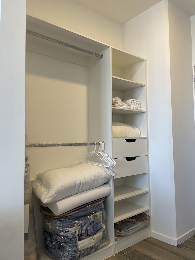 Luxury Studio Suite, 1 Bedroom, City View photo 2