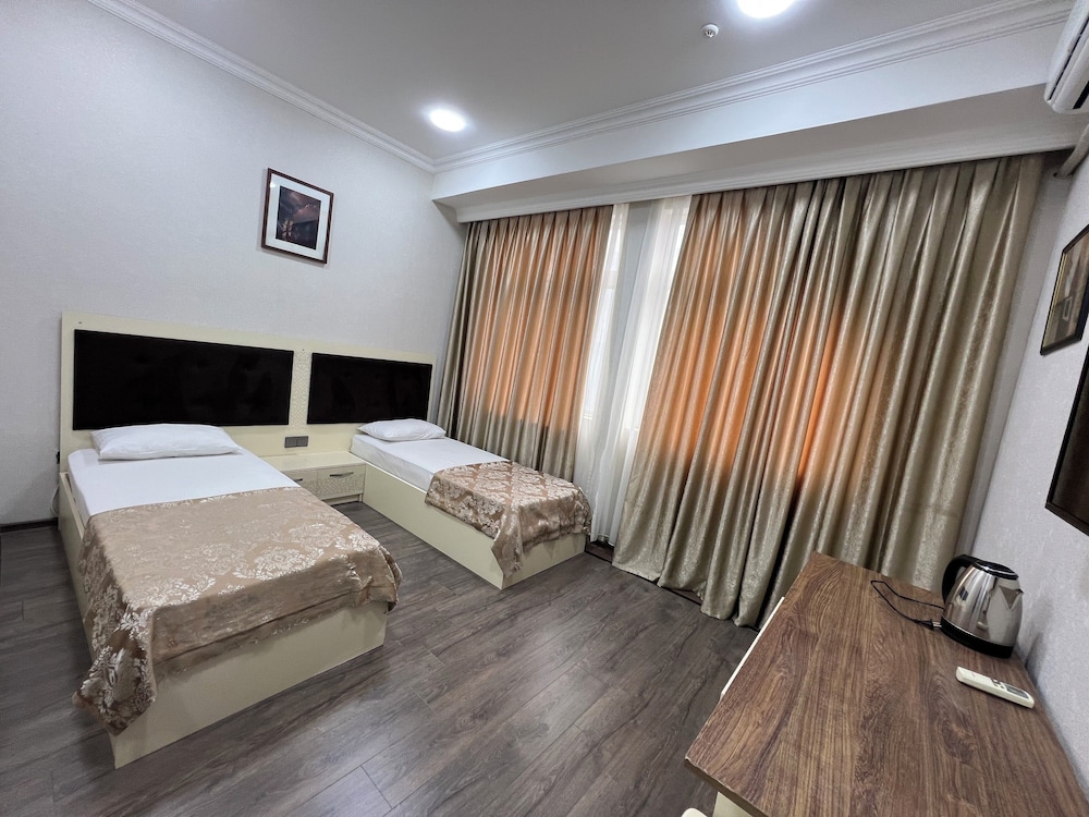 Economy Double or Twin Room photo 3