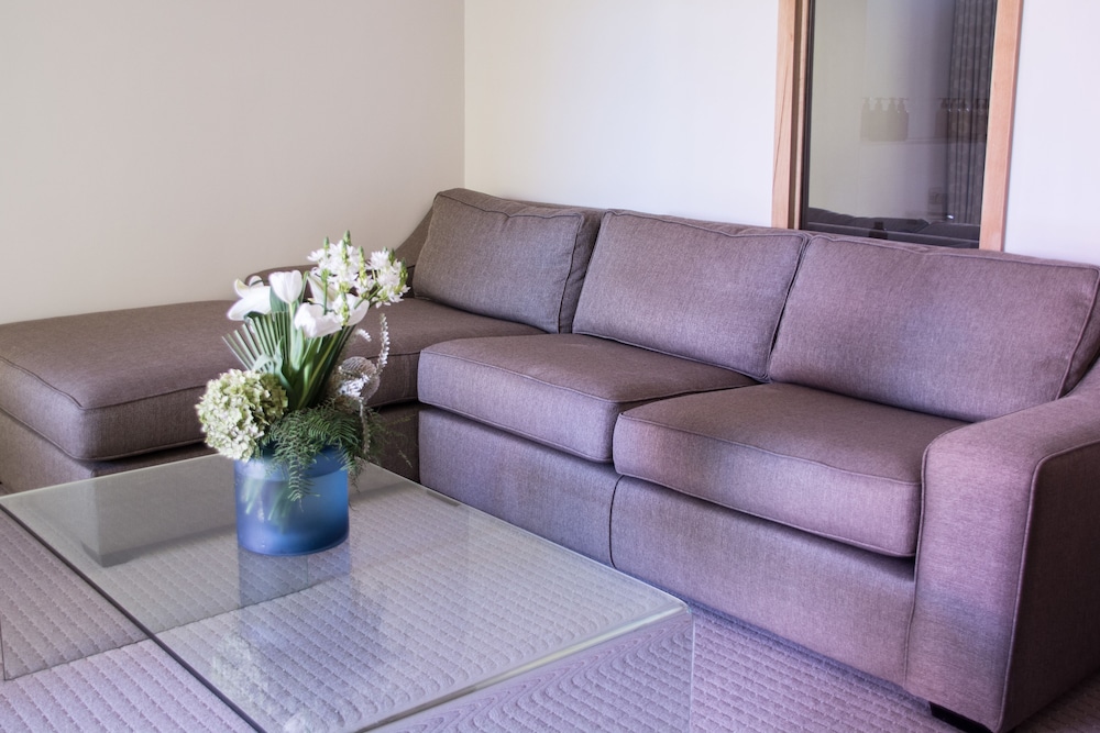 Luxury Suite, 1 Bedroom, Terrace, Courtyard View