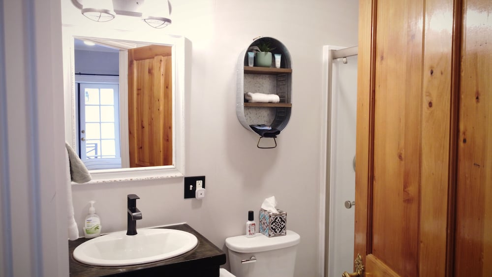 Suite 4 Violet Villa photo 2