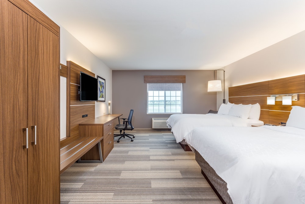 Suite, 2 Queen Beds (Wet Bar) - Photo 3