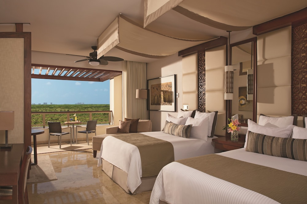 Junior Suite Garden View - Double Beds - Photo 1