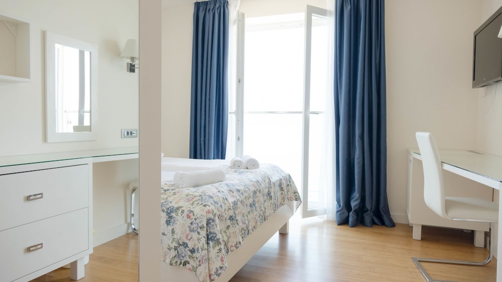 Double Room, Sea View