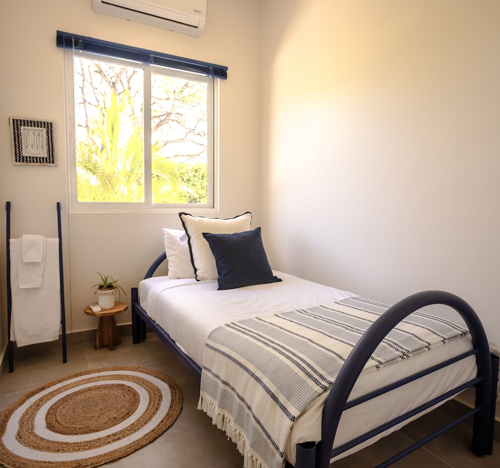 Family Bungalow, Ensuite, Garden View photo 3