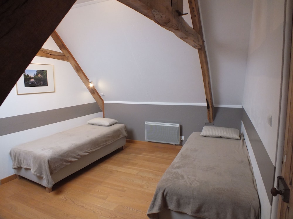 Deluxe House, 4 Bedrooms, Private Pool, Garden View photo 1