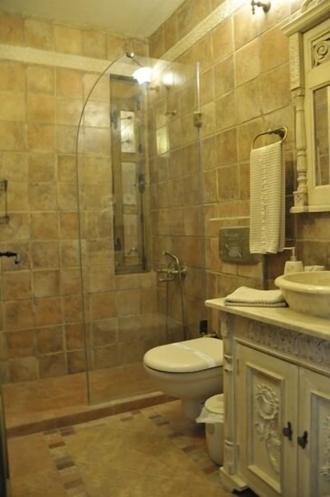 Deluxe Double Room, 1 Double Bed photo 2