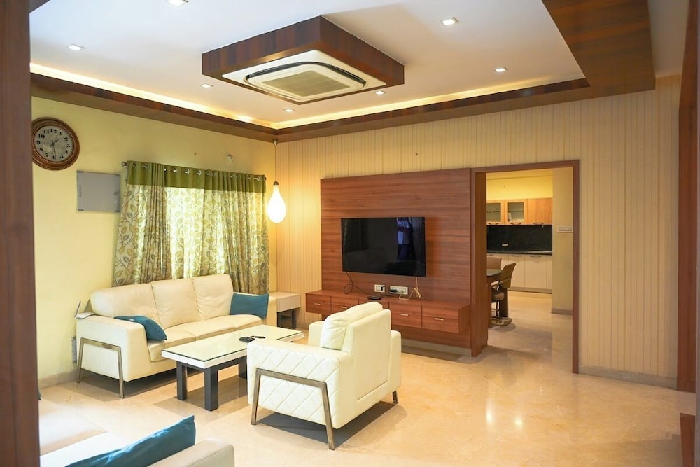 Family Apartment photo 1