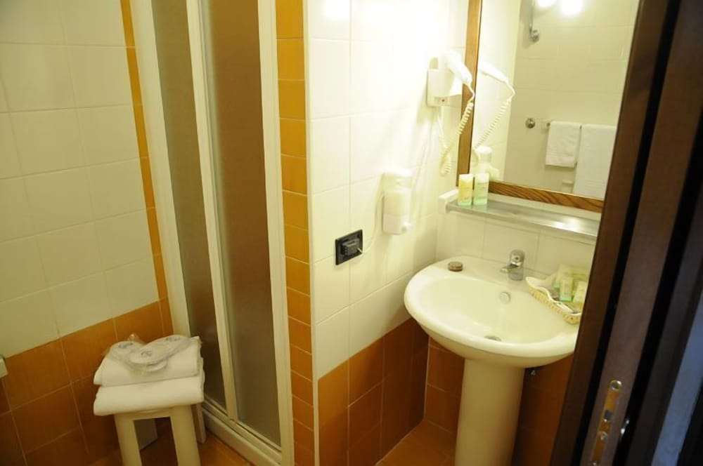 Standard Double Room Single Use
