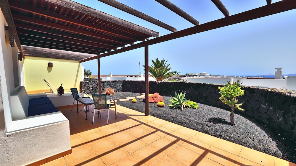 Bungalow Deluxe (2 adultos + 2 niños)