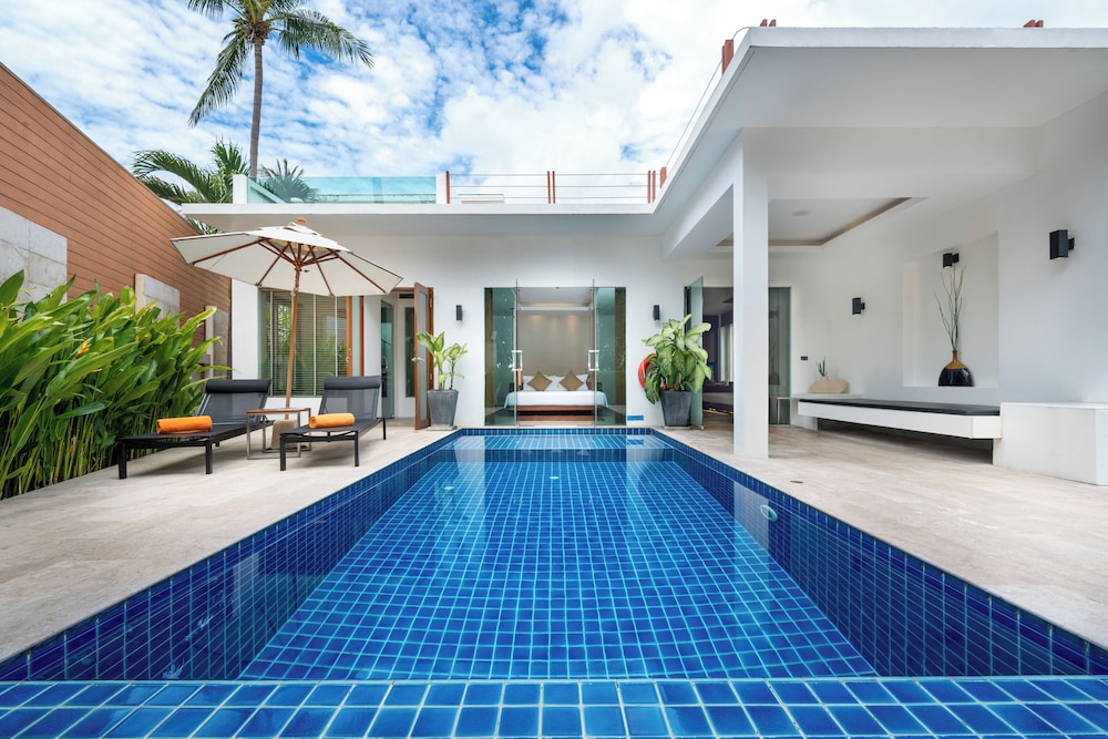 Beachfront Grand Pool Villa (1 Bed) - Photo 12