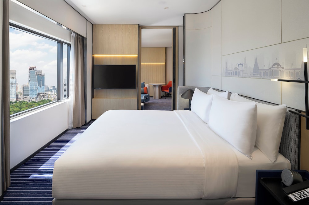 Junior Suite, 1 King Bed, Smoking, Kitchenette photo 2