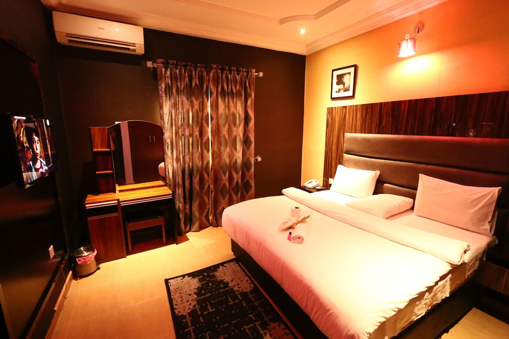 Presidential Apartment photo 1