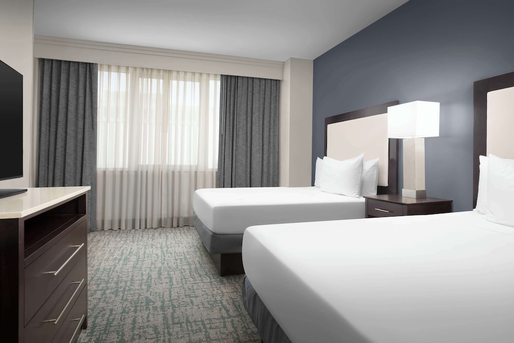 Suite, 2 Queen Beds photo 3