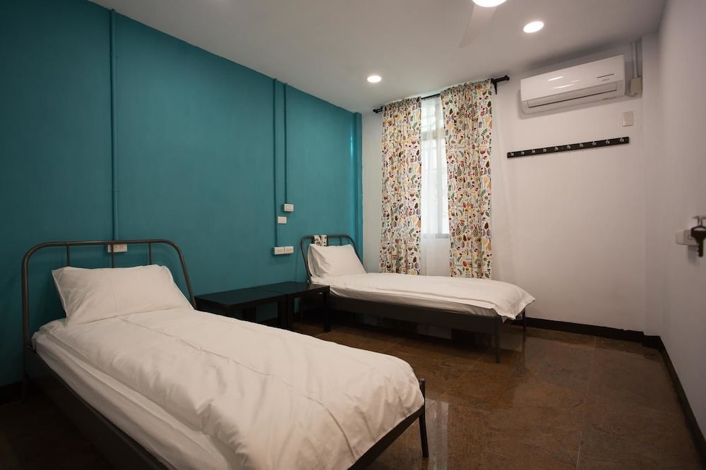 Economy Twin Room, 1 Bedroom photo 2