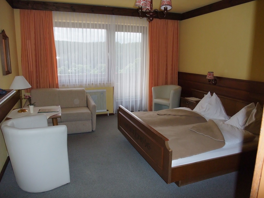 Double Room, Balcony, Mountain View photo 3