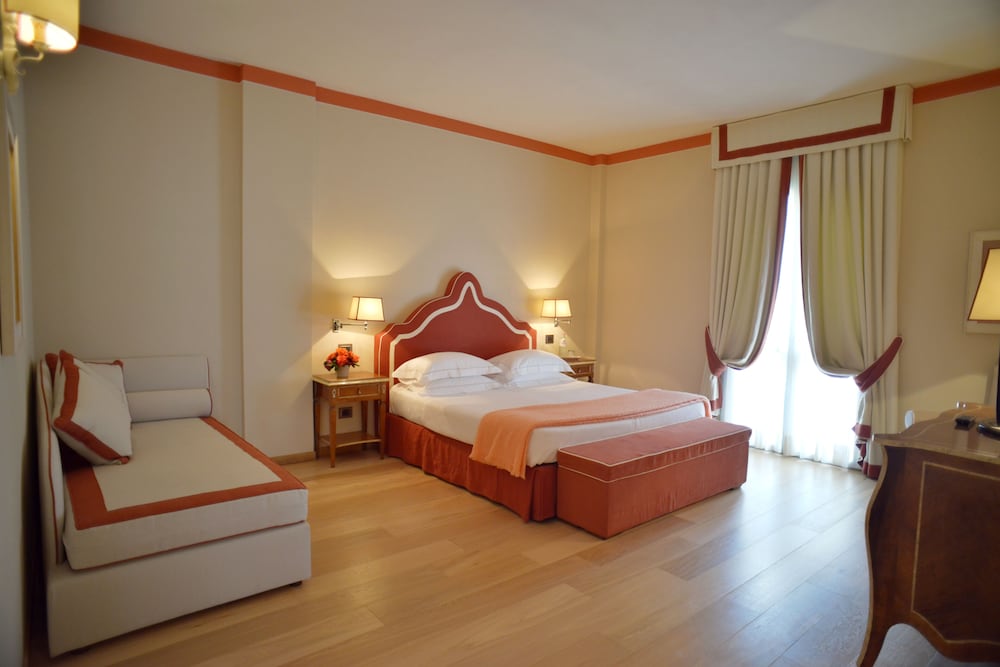Family Apartment, 2 Bedrooms photo 1