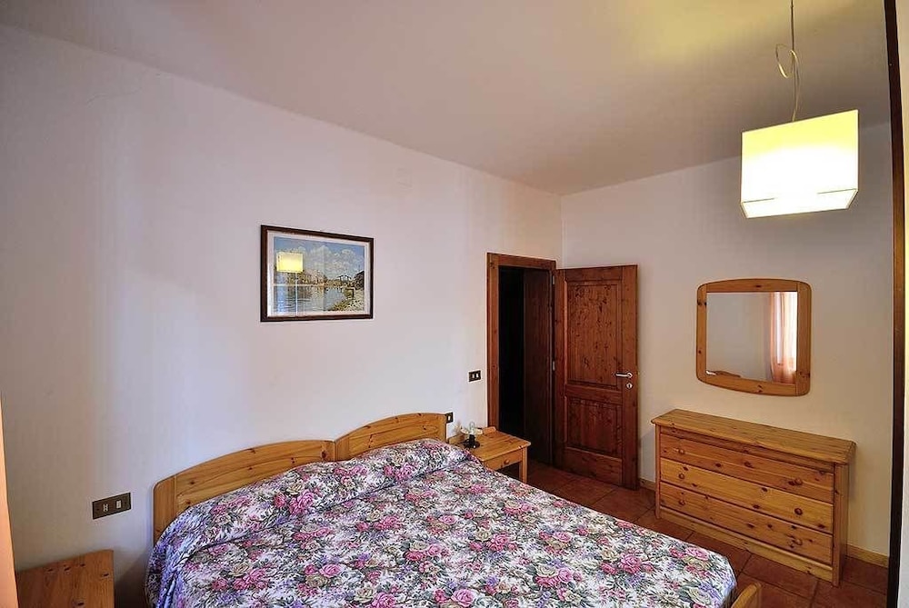 Double or Twin Room photo 3