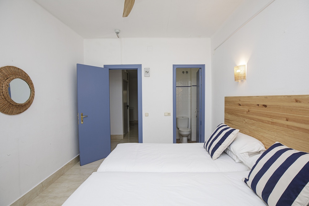 Economy Room photo 3