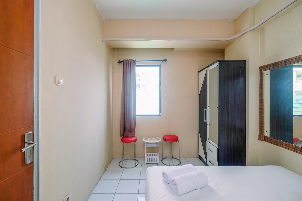 Room - Photo 4