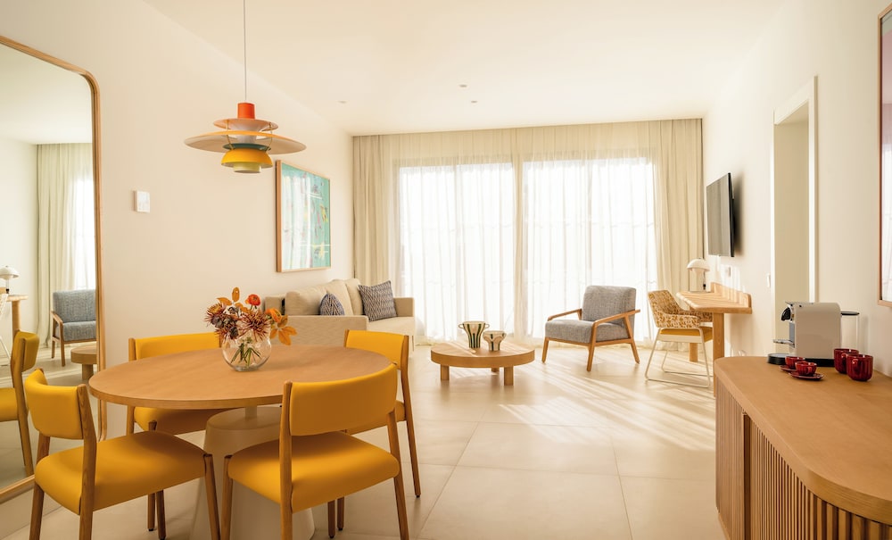 Suite (Marbella) - Photo 1