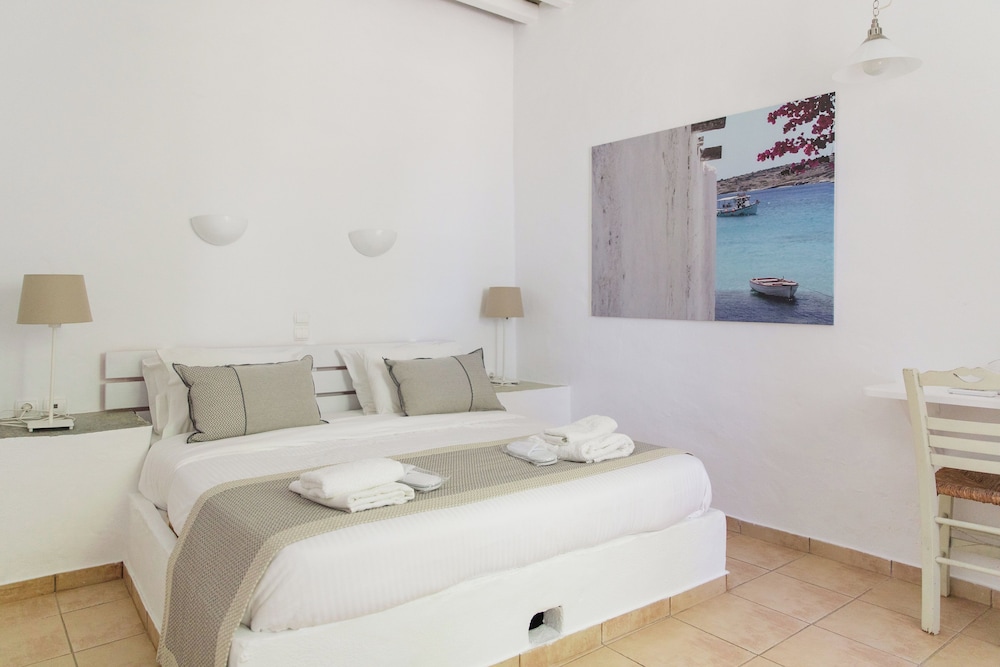The Superior family apartment with garden and sea view photo 2
