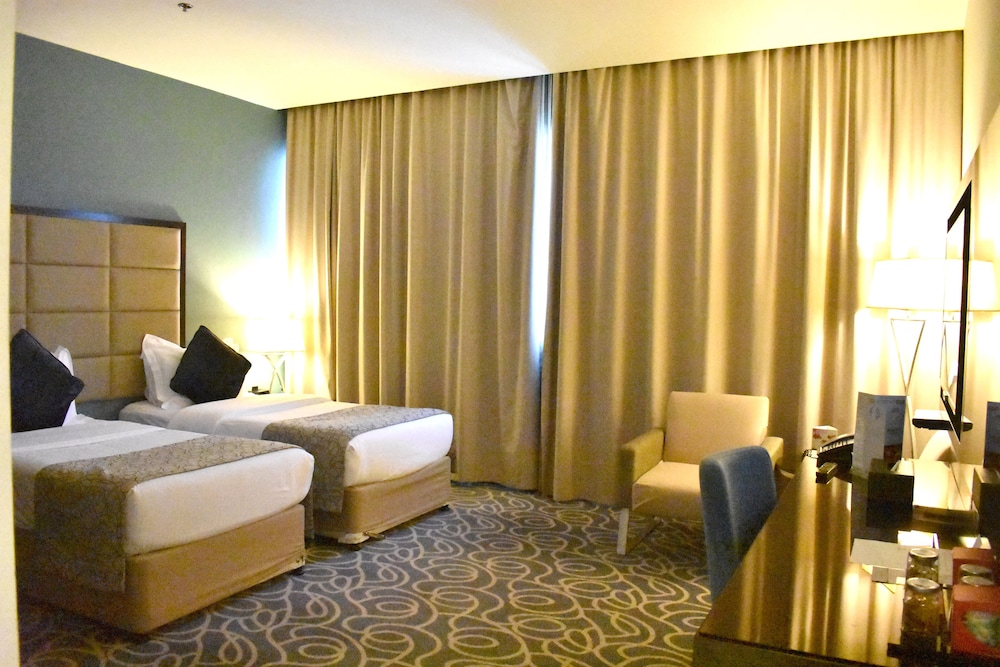 Deluxe Room, 1 Twin Bed, City View photo 3