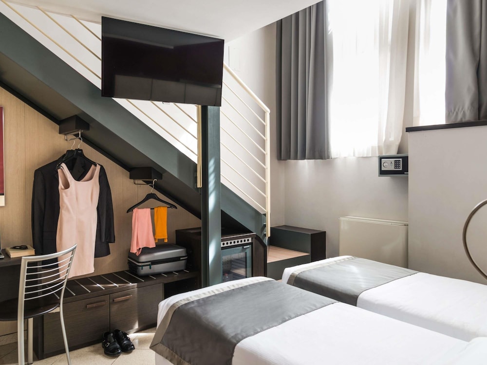 Family Room, Multiple Beds