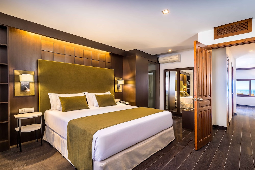 Junior Suite, Sea View - Photo 3