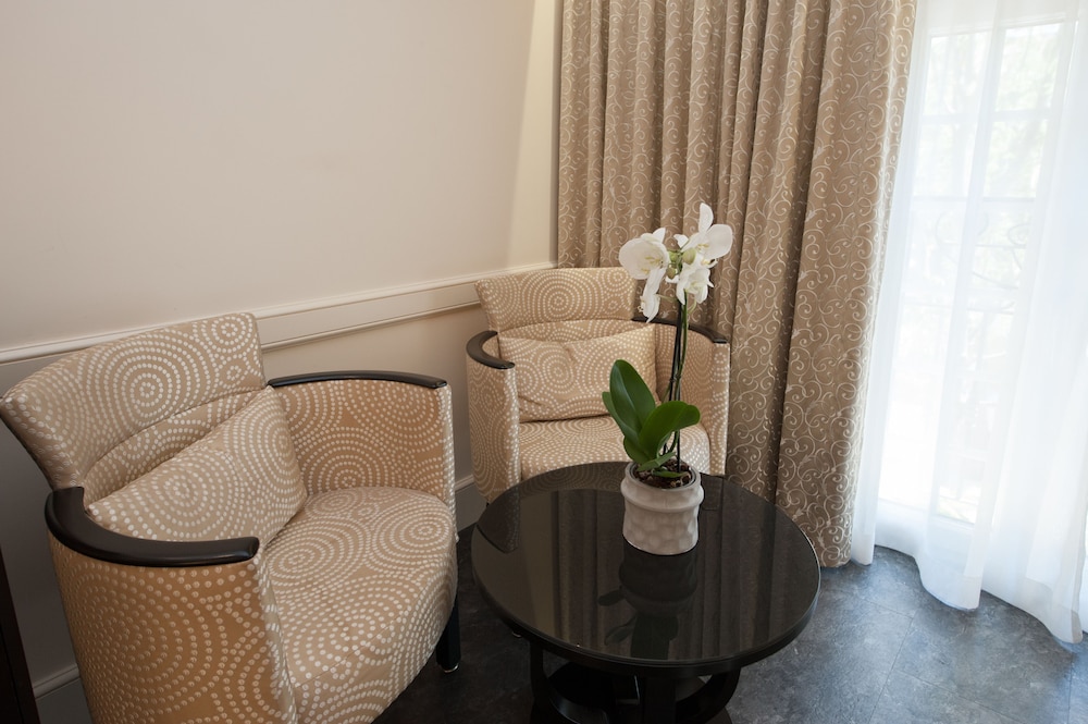 Classic Room - Photo 1