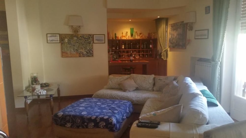 Triple Room, Kitchenette photo 3