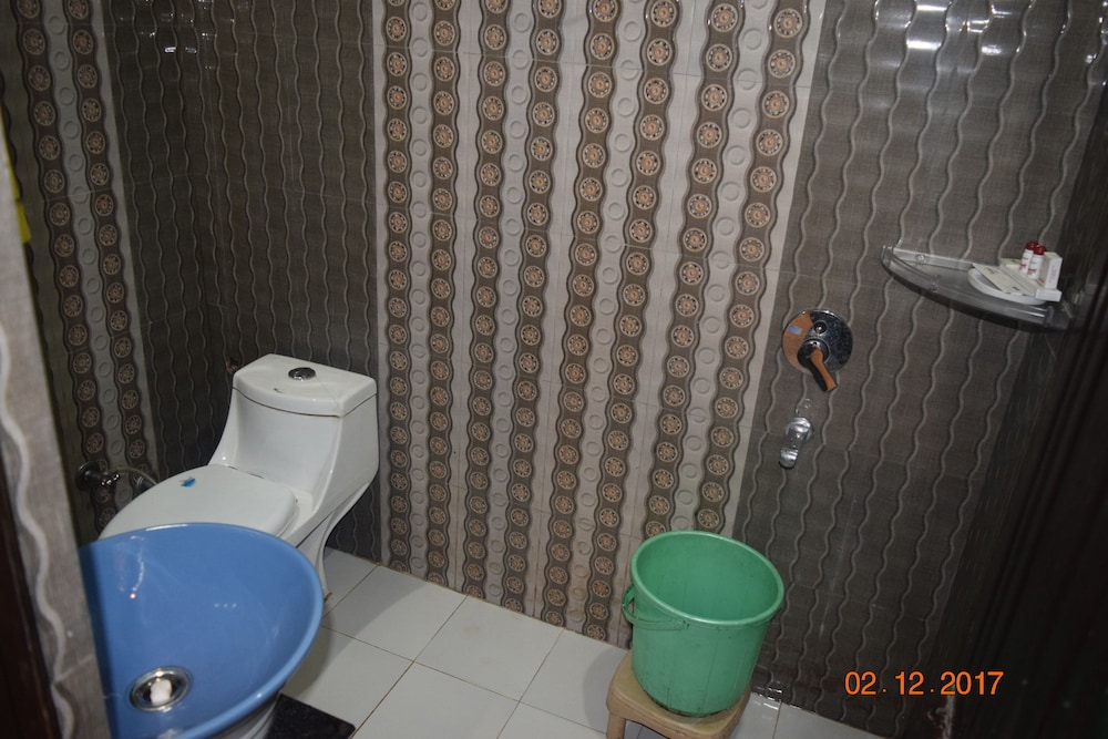 Standard Single Room, 1 Double Bed, Accessible, Smoking photo 3