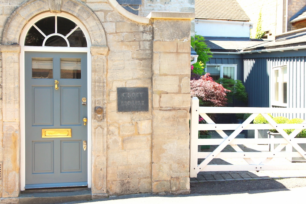 Deluxe Double Room, Ensuite (The Gloucester) photo 2