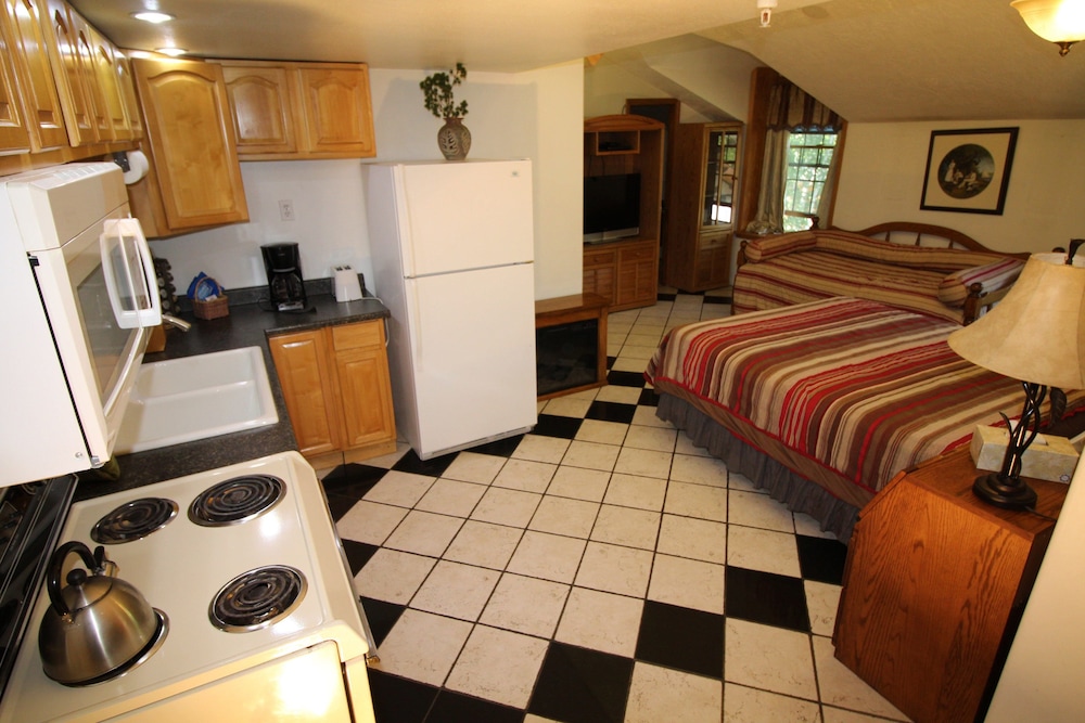 Studio Suite photo 1