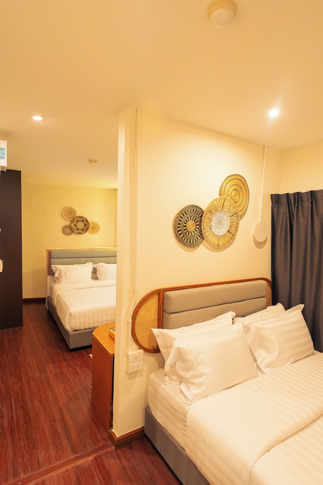 Family Quadruple Room, Non Smoking, Housekeeping photo 1
