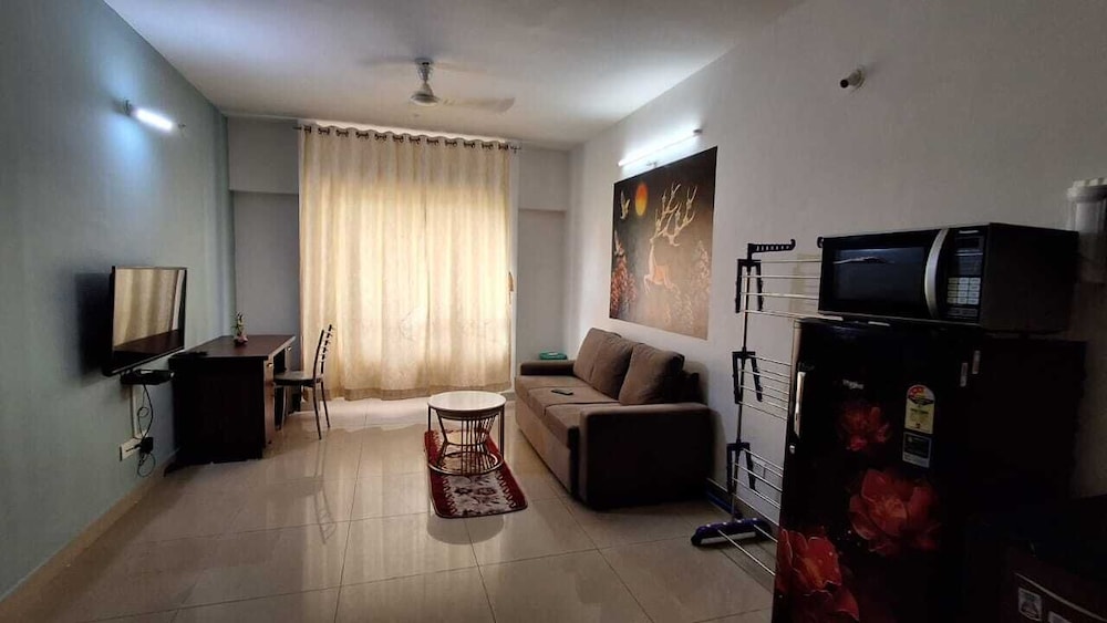 Basic Apartment, Mountain View