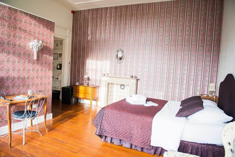 Comfort Double Room, 1 Queen Bed, Balcony, Garden View photo 1