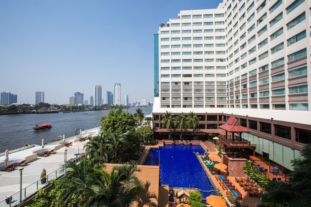 Deluxe Room, 2 Twin Beds, River View