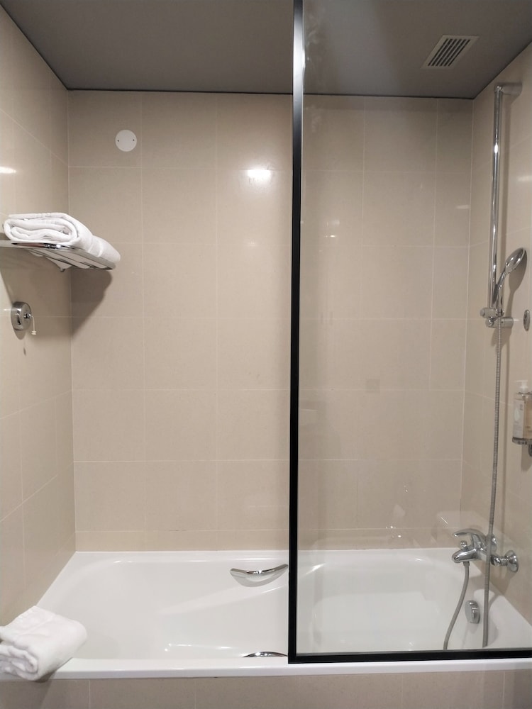 Classic Double Room - Photo 5