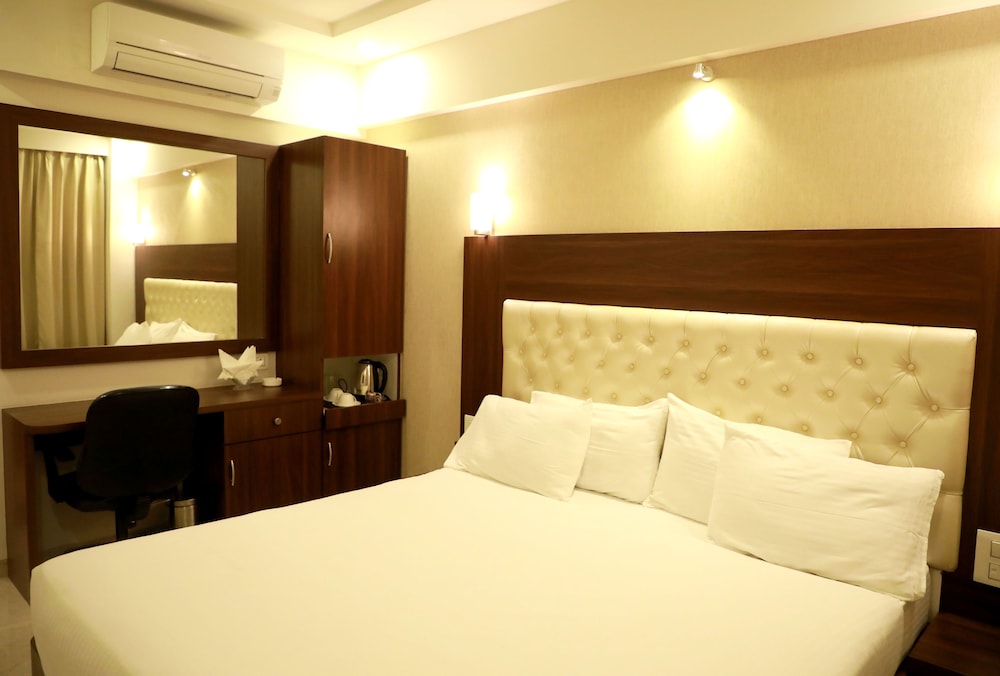 Superior Room - Photo 8