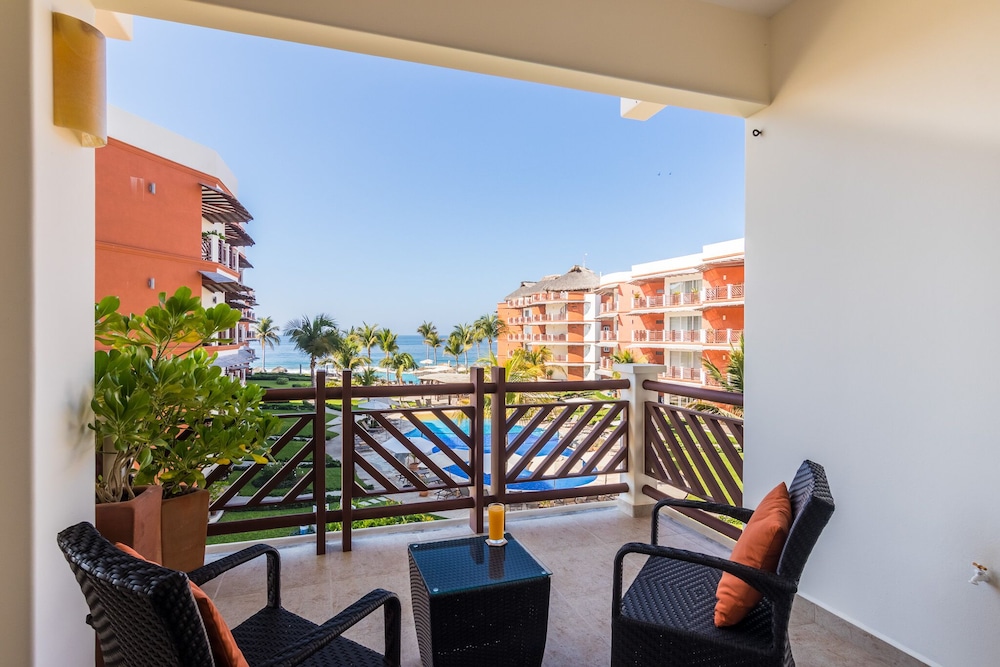 Room, 1 Bedroom, Partial Ocean View photo 1