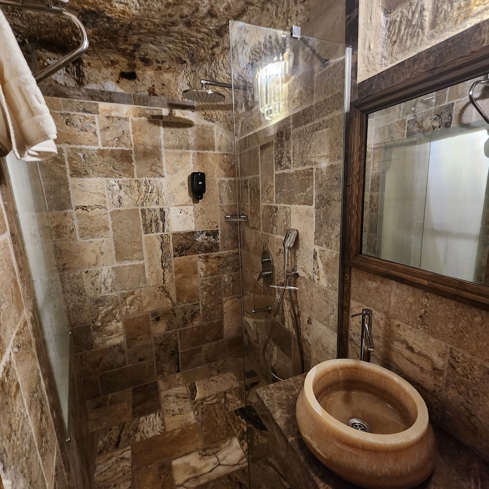 Family Suite - Photo 7