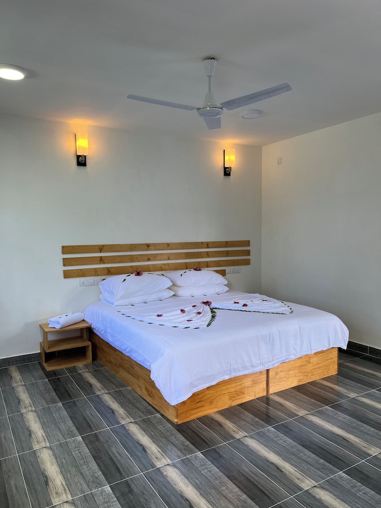 Deluxe Double Room, City View photo 2