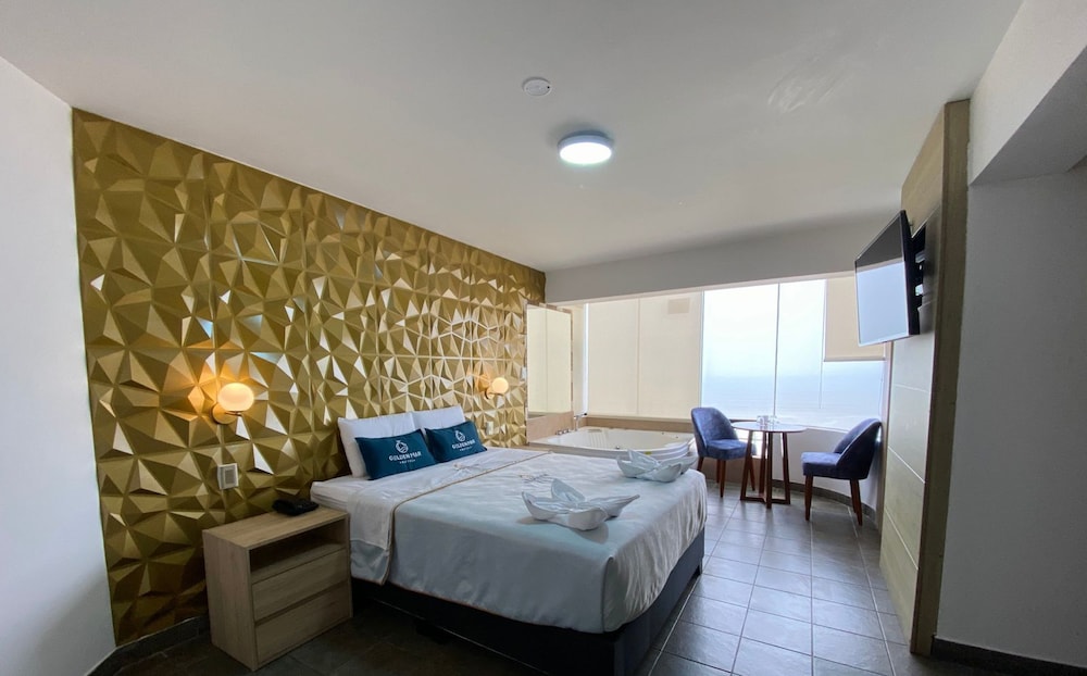 Junior Studio Suite, 1 Queen Bed, Sea View