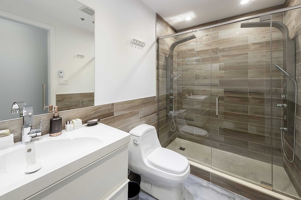 Presidential Loft, 4 Bedrooms, Non Smoking (Private 4 bedroom Loft 979)