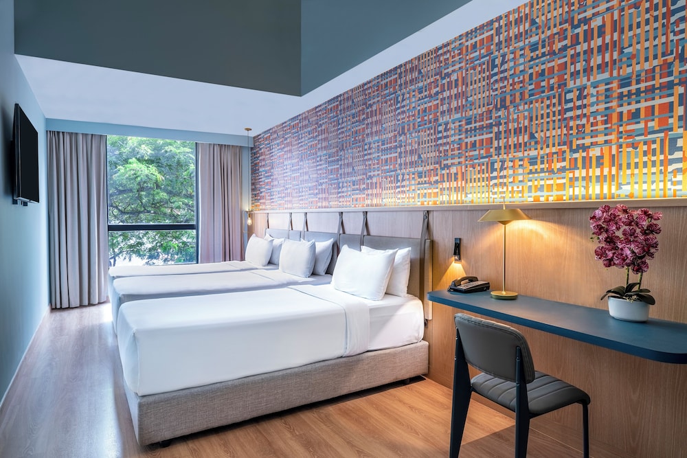 Superior Room, 3 Twin Beds photo 1