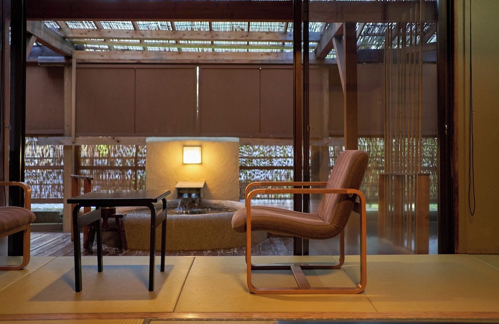 Japanese Western Style Room with Open-air bath, No elevator, Non-smoking - Photo 3